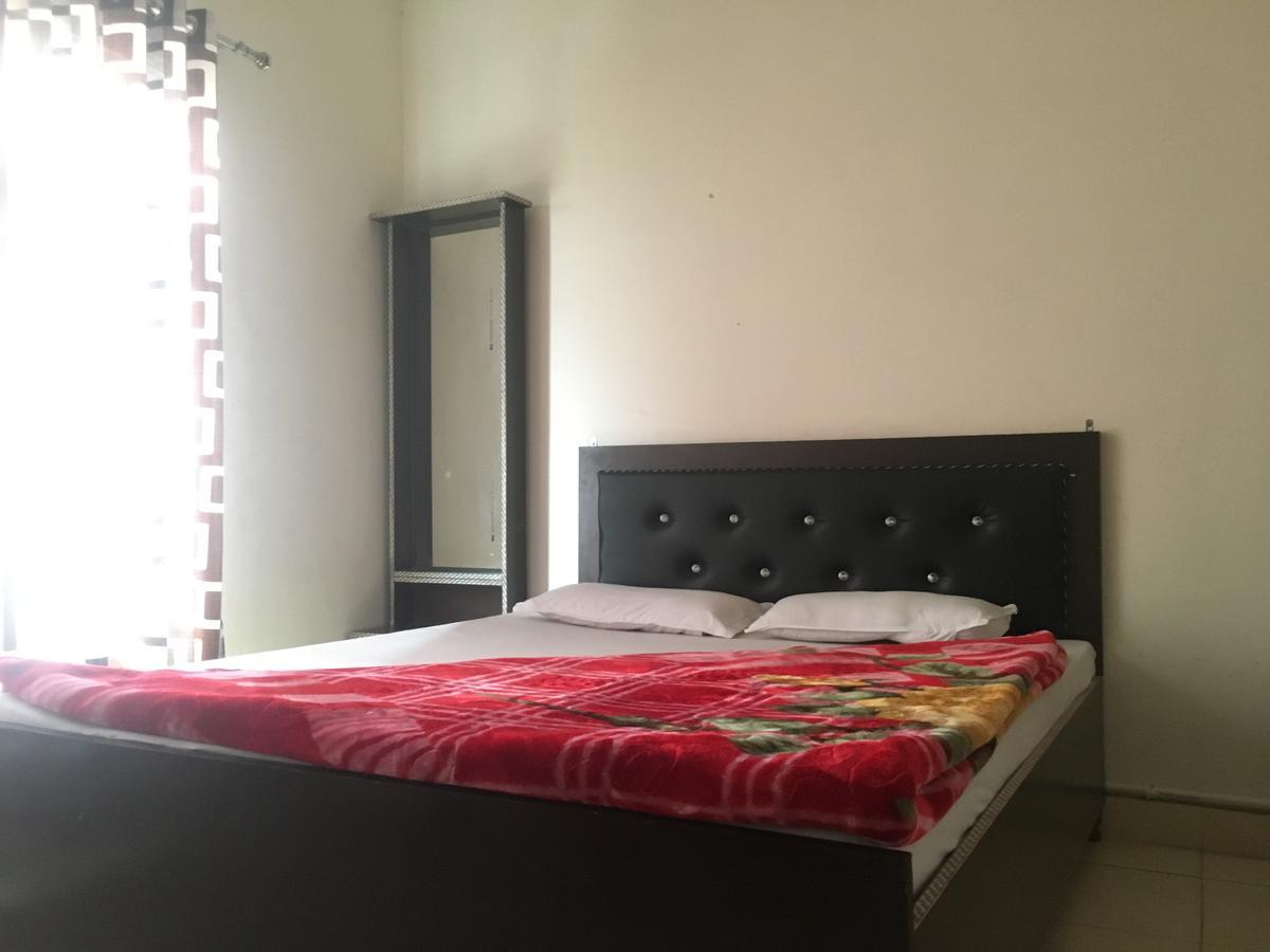 Oyo 12976 Hotel New Fiza Jammu Exterior photo